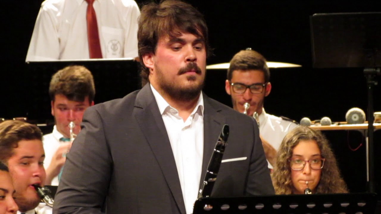 Onda Que Brada, para Clarinete e Banda Sinfónica - Antero Ávila