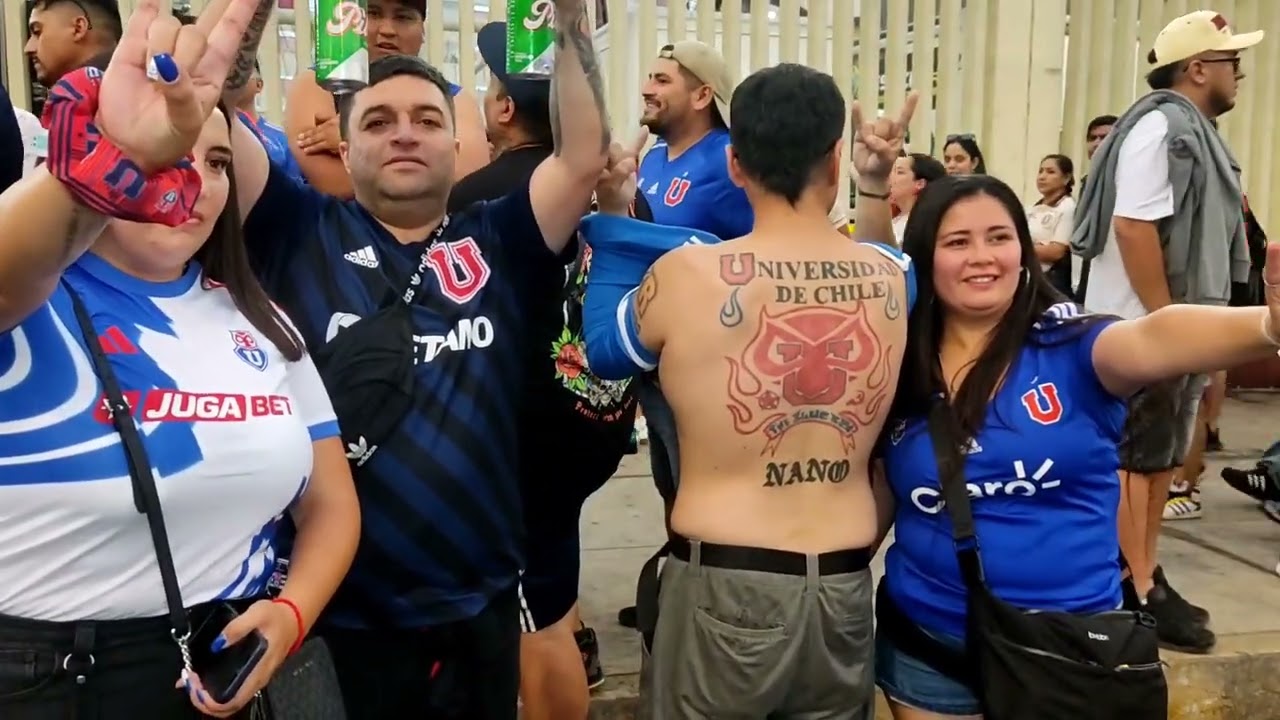 HINCHAS DE UNIVERSIDAD DE CHILE EN LIMA 🤘🏻