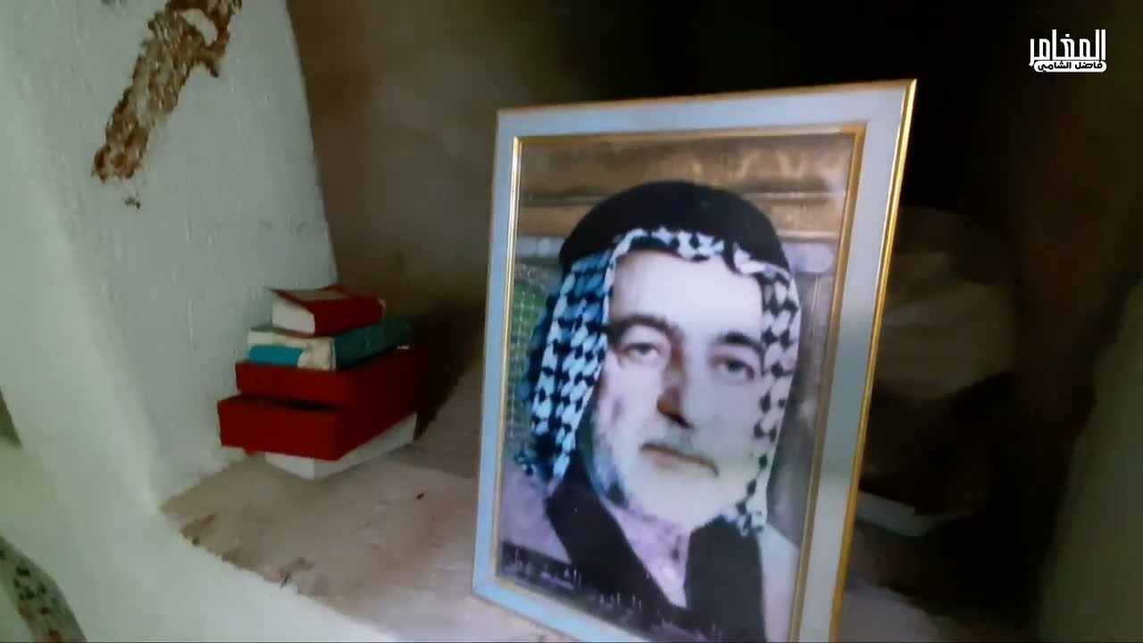 سيرة حياة و دليل قبر خادم الحسين الرادود الشخ وطن النجفي في مقبرة وادي السلام#المغامر_فاضل_الشامي