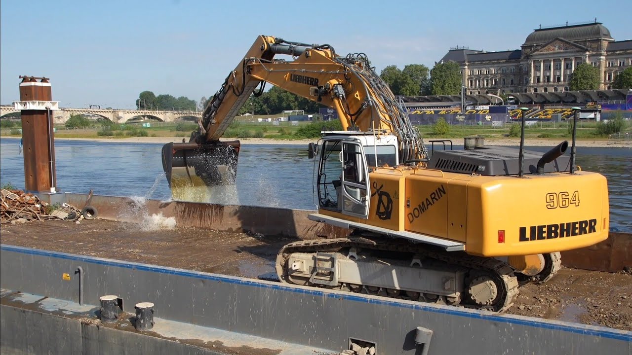 SPEKTAKULÄR! | Domarin trotz Niedrigwasser an der Carolabrücke im Einsatz | 20.8.25