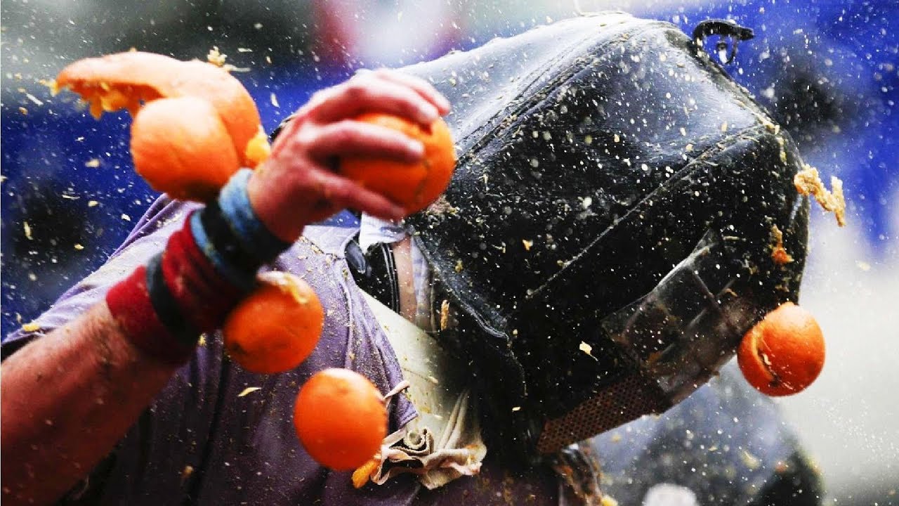 Ivrea, Italy - BATTLE OF THE ORANGES I HD I
