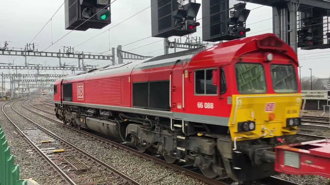 DB 66088 8:27AM NEWPORT DOCKS TO MARGAM T.C(STEEL SLABS) PASSING THROUGH CARDIFF CENT ON THE DM LINE