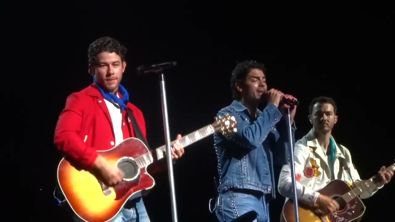 Jonas Brothers - Poison Ivy, What This Could Be, Montana Sky - August 12, 2025