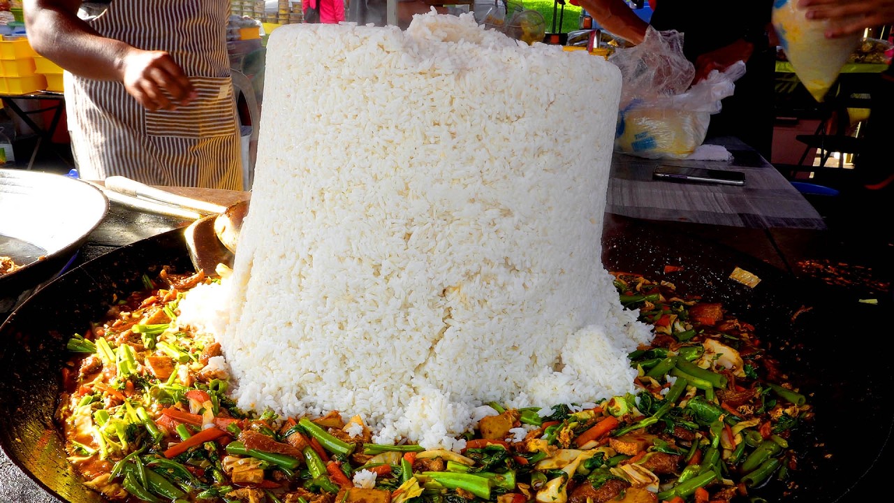 Must-Visit Night Market in Selangor – Pasar Malam Pekan Meru Tour!