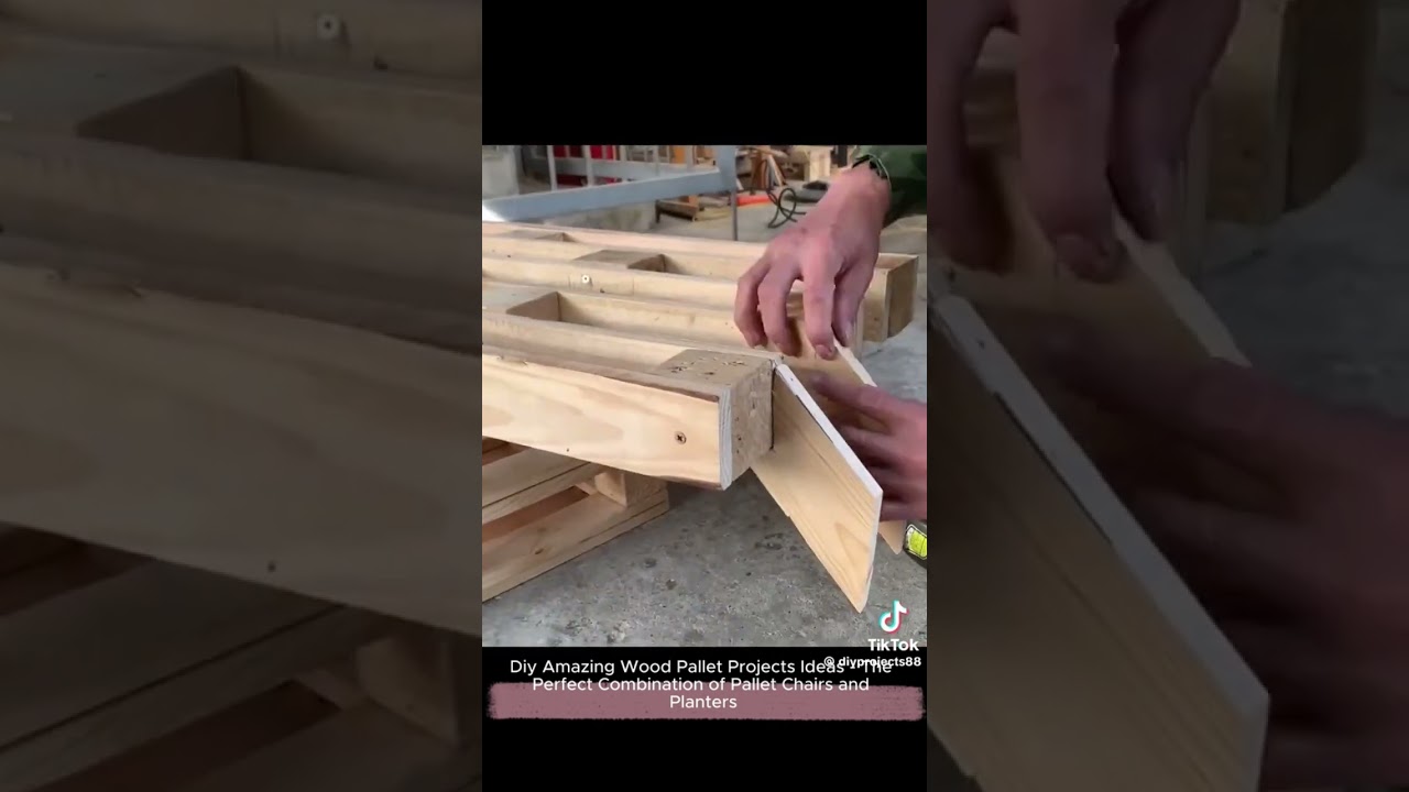 how to make Amazing Wood Pallet Chairs
