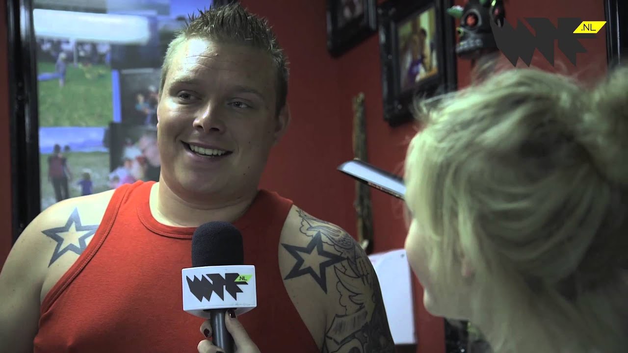 Tony Star interviewen over zijn tatoeages
