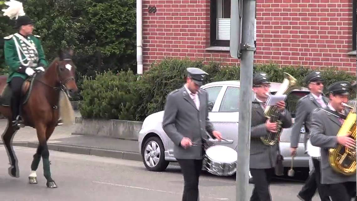 Schützenfest Kleinenbroich So 31.05.2015 gegen 10:05 Uhr