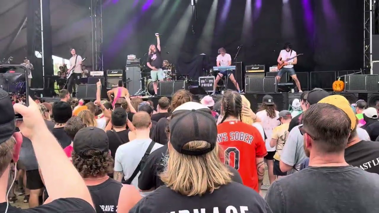 Horse the Band “Birdo” live 10/5/25at Furnace Fest 2025 Day 3