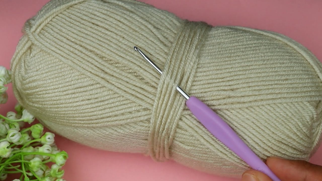 FABULOUS! When you see this crochet pattern, you'll want to make it right away! crochet stitch.