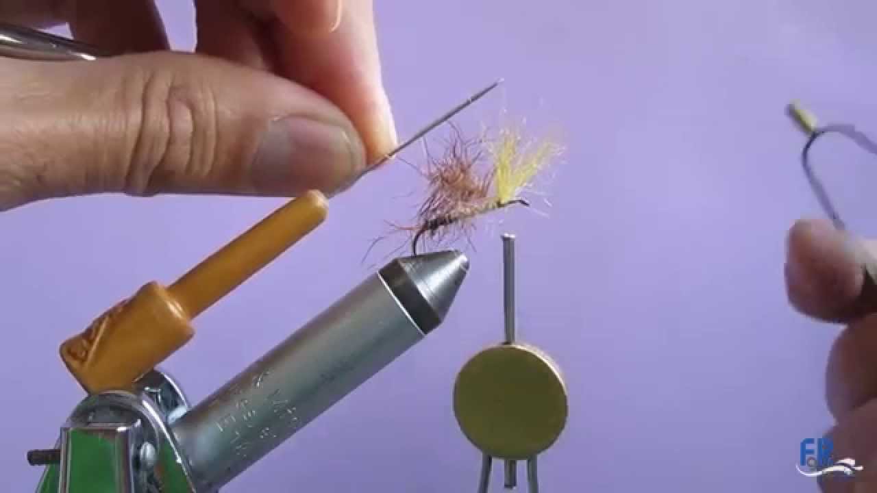 Montaje mosca mayo con pata liebre ártica (PLA)