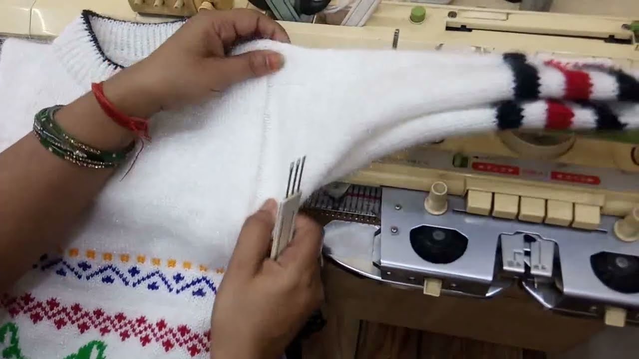 Sweater स्लीव मशीन से कैसे बनाए इन हिंदी |  Sweater Sleeve knitting by machine in Hindi