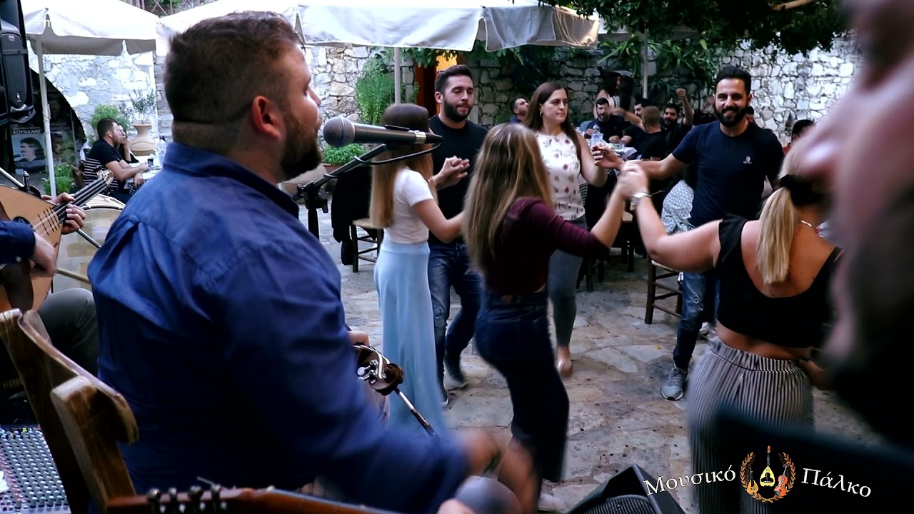 Γρηγόρης Σαμόλης ~ Εγώ τα μαύρα τα φορώ/Συρτά