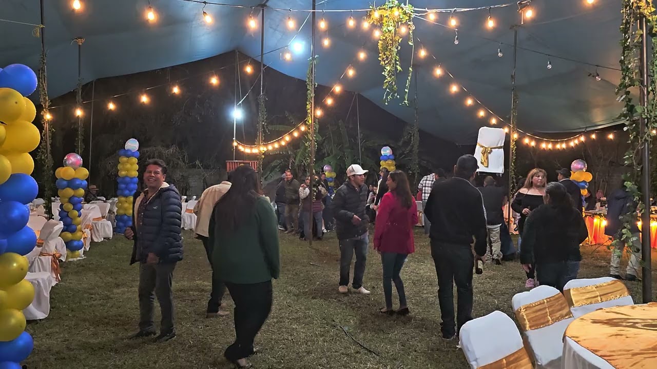 💥XV años en Santa Rosa Caxtlahuaca Oaxaca 27 de Diciembre 2025. Ahí nomas bajita la tenaza 