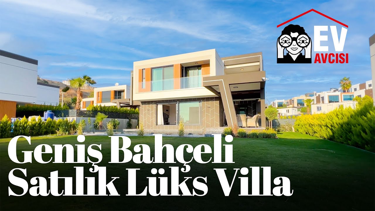Bu Villada Hamam, Sauna, Sinema, Şelale Ne Ararsanız Var!  Kuşadası'nda Satılık Villa