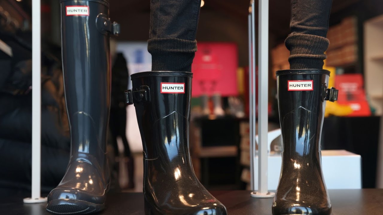 Toys &lsquo;R&rsquo; Us and Ben Sherman owners weigh bids to try on Hunter Boot