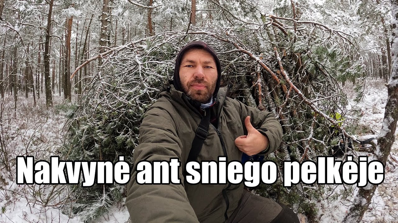 Nakvynė pelkėj ant sniego:statau pavėsinę ir kepu viščiuką