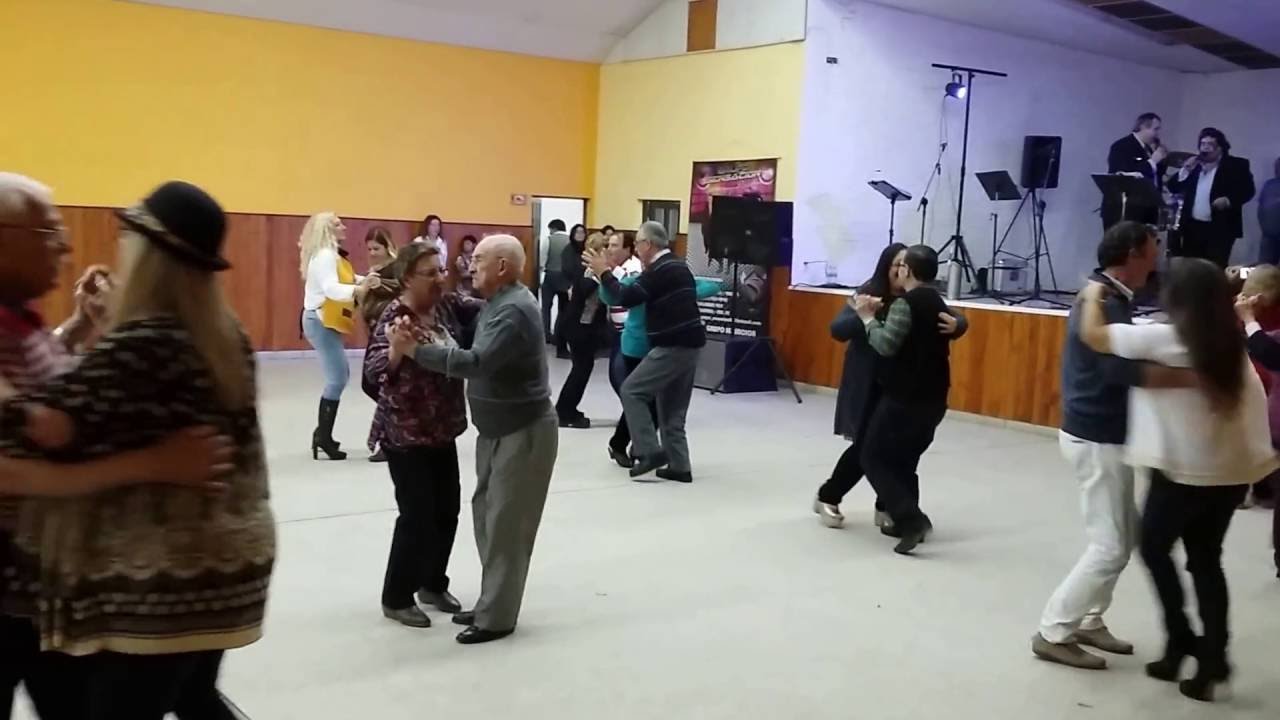 GRUPO SENSACION EN LARRECHEA 01