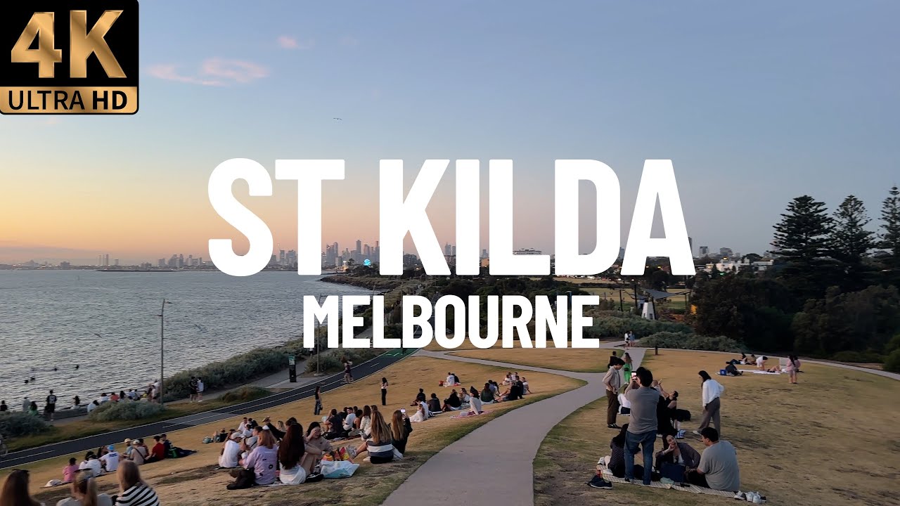 St Kilda beach walk - MELBOURNE