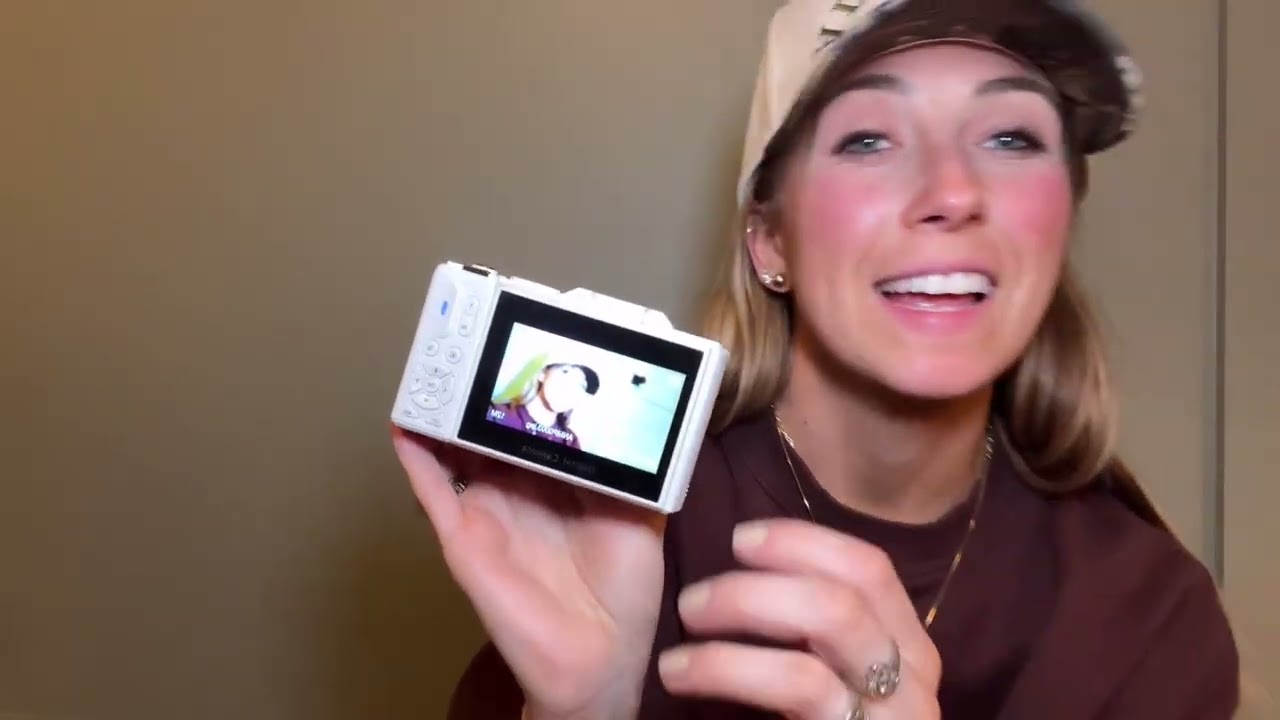 Unboxing & First Impressions of Flatic Digital Camera