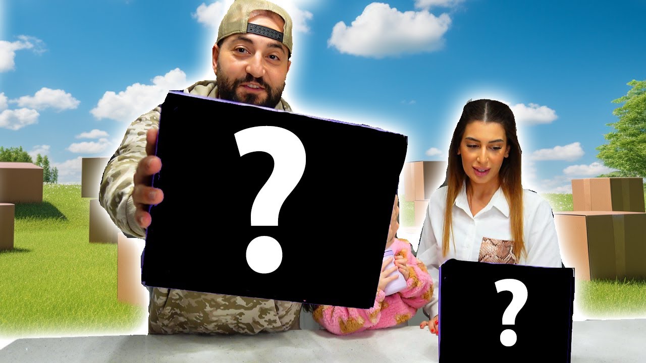 Unboxing CHRISTMAS MYSTERY BOXES ( DISGUSTING FIND )