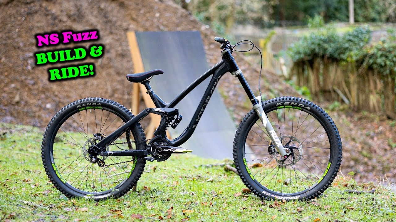 Мой НОВЫЙ велосипед для даунхилла 2023 года! Сборка NS Fuzz и первая поездка