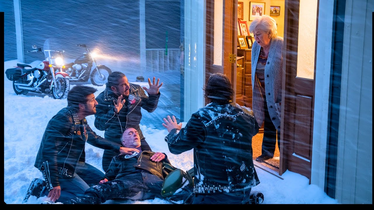Elderly Widow Saves Freezing Biker President, Days Later 1000 Hells Angels Knocked at Her Door
