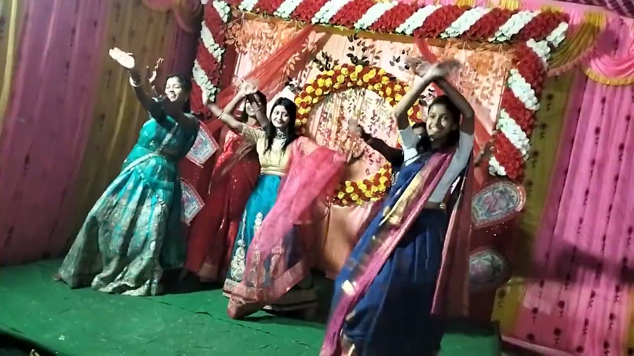 দিদির বিয়ের মেহেন্দির অনুষ্ঠান