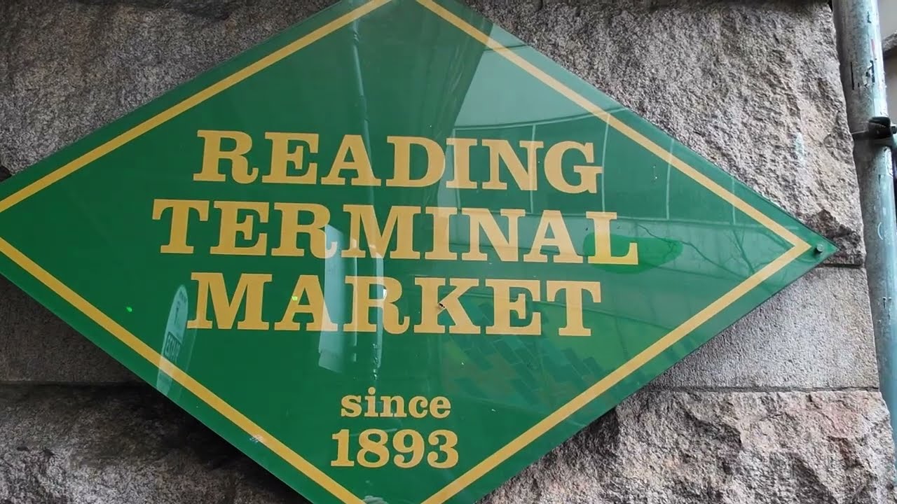 4K Philadelphia Walking to Reading Terminal Market ￼
