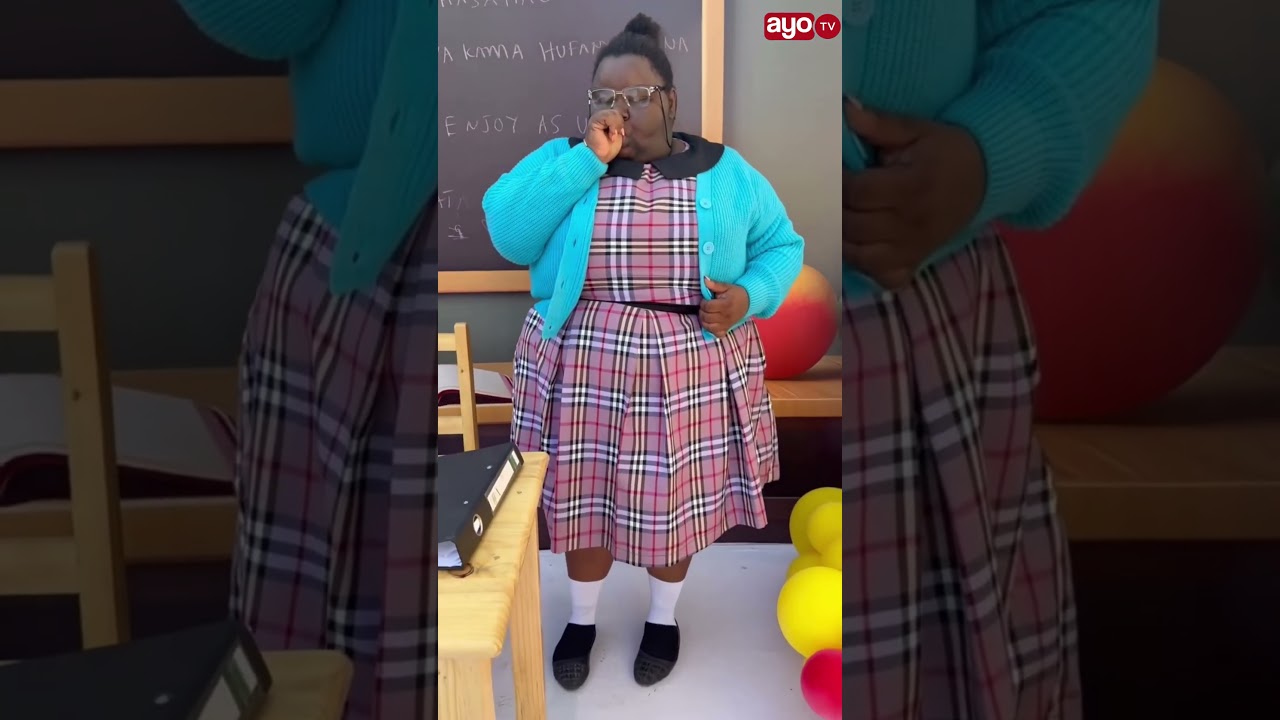 LOVE WA JUAKALI KWENYE VAZI LA SHULE