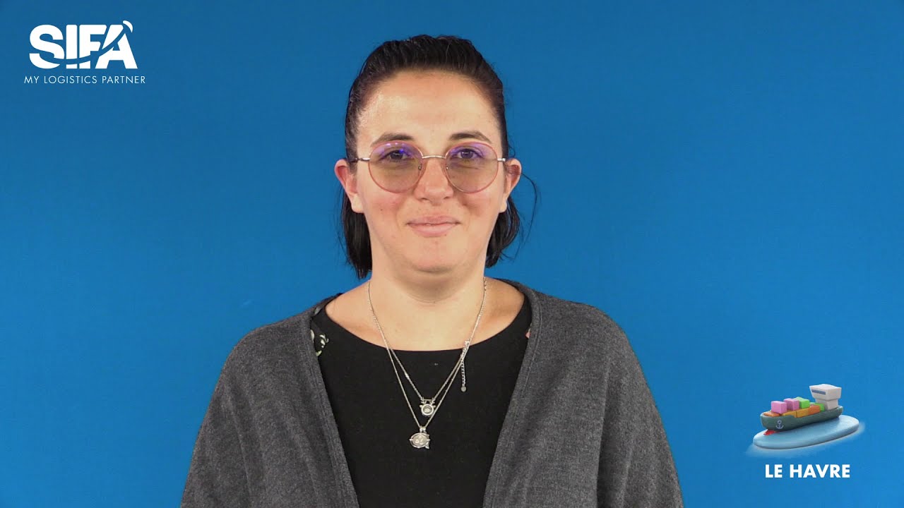 Emilie, D&eacute;clarante en Douane au Havre (p&ocirc;le Maritime) - VF