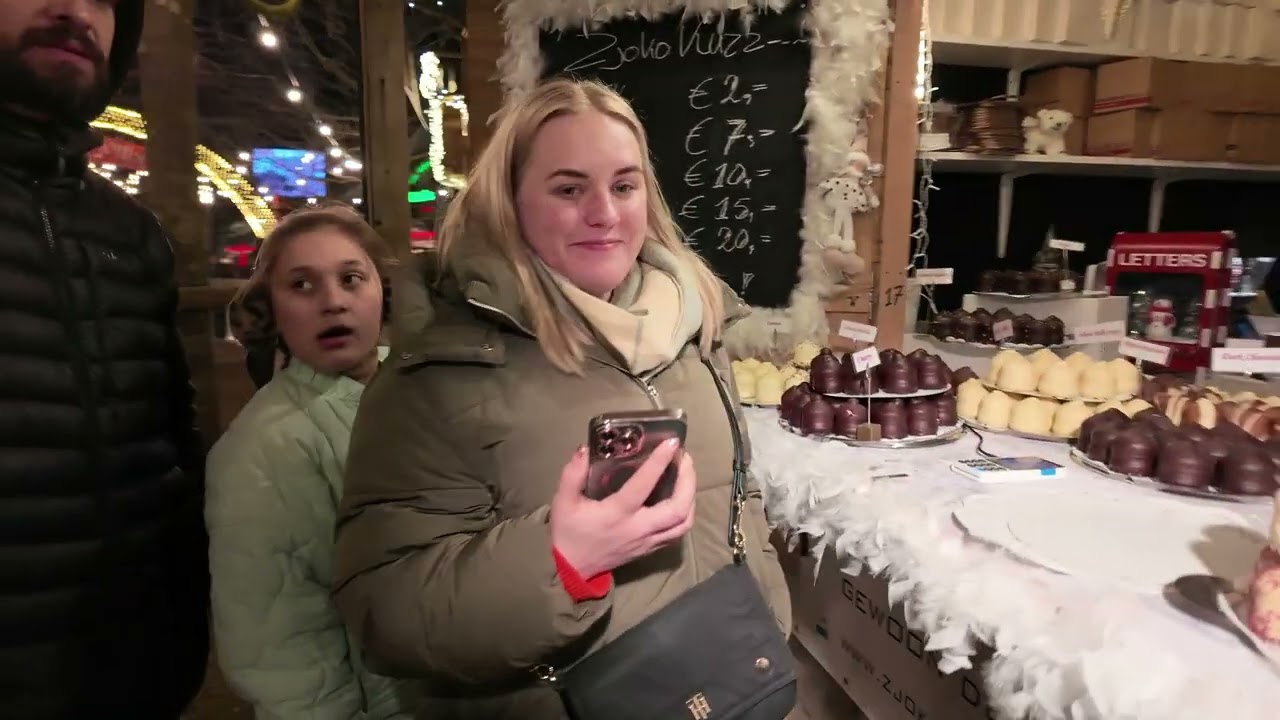 Амстердамская рождественская деревня и её окрестности
