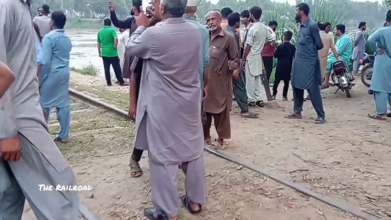 Sialkot Express accident with car at sahowala canal Sialkot. 
