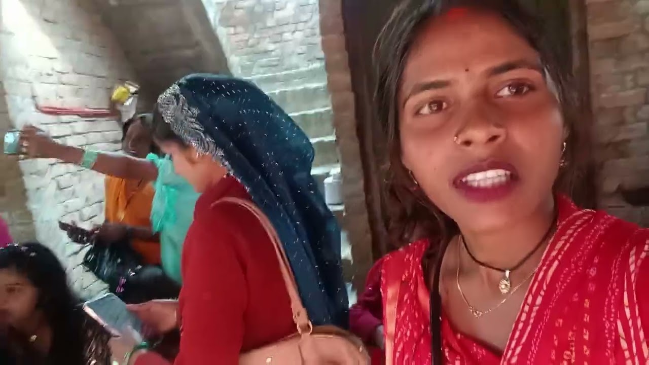 रीना दीदी के साथ हम  बर्थडे में आप