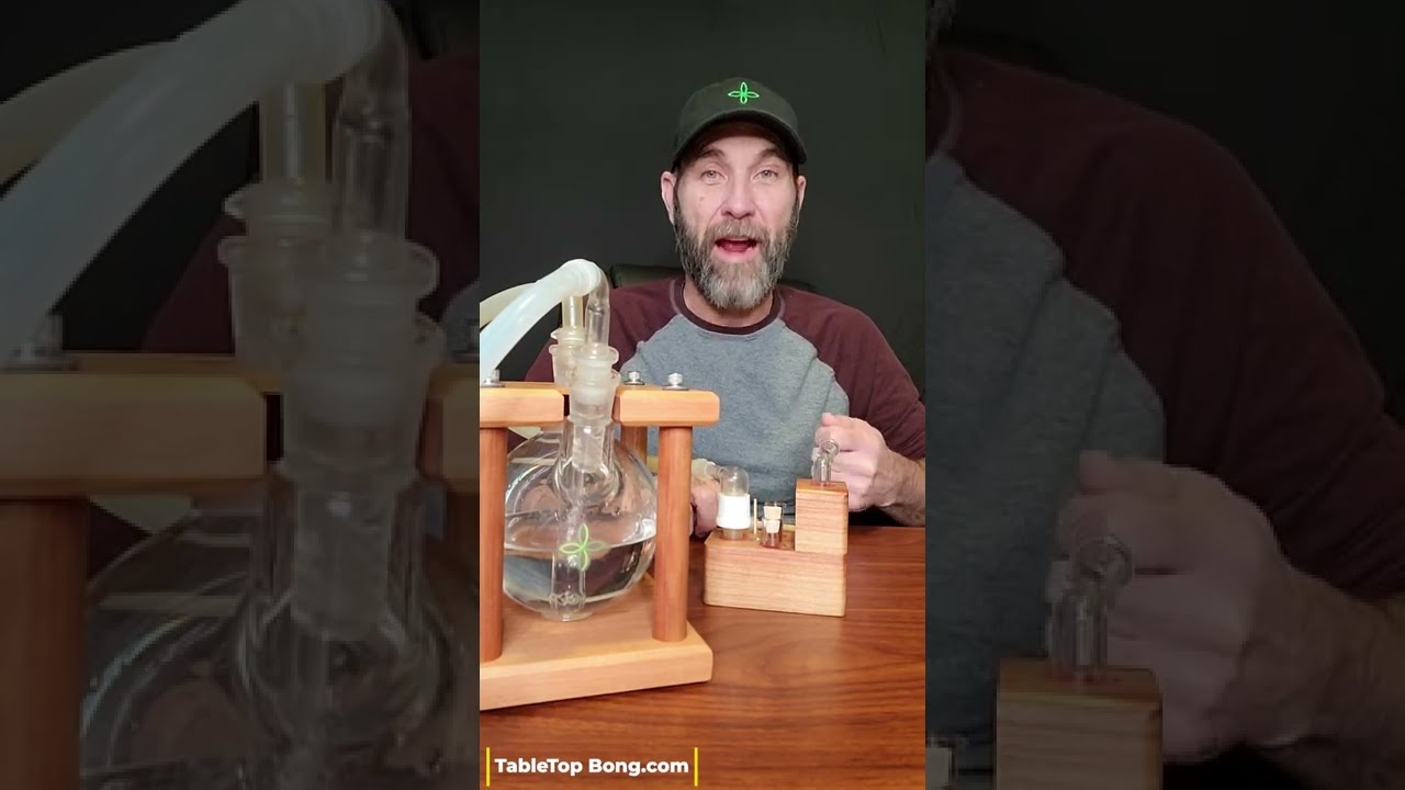 Sticky Brick sesh...TableTop Bong and HydroBrick Maxx gets you there fast!