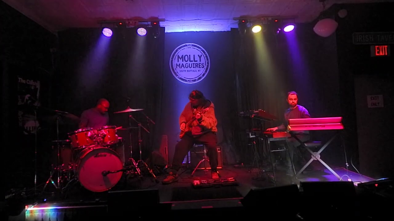 The Damone Jackson Outcome TRIO at Molly Maguires Saturday 2-14-2026 Very Very Interesting, Video 6