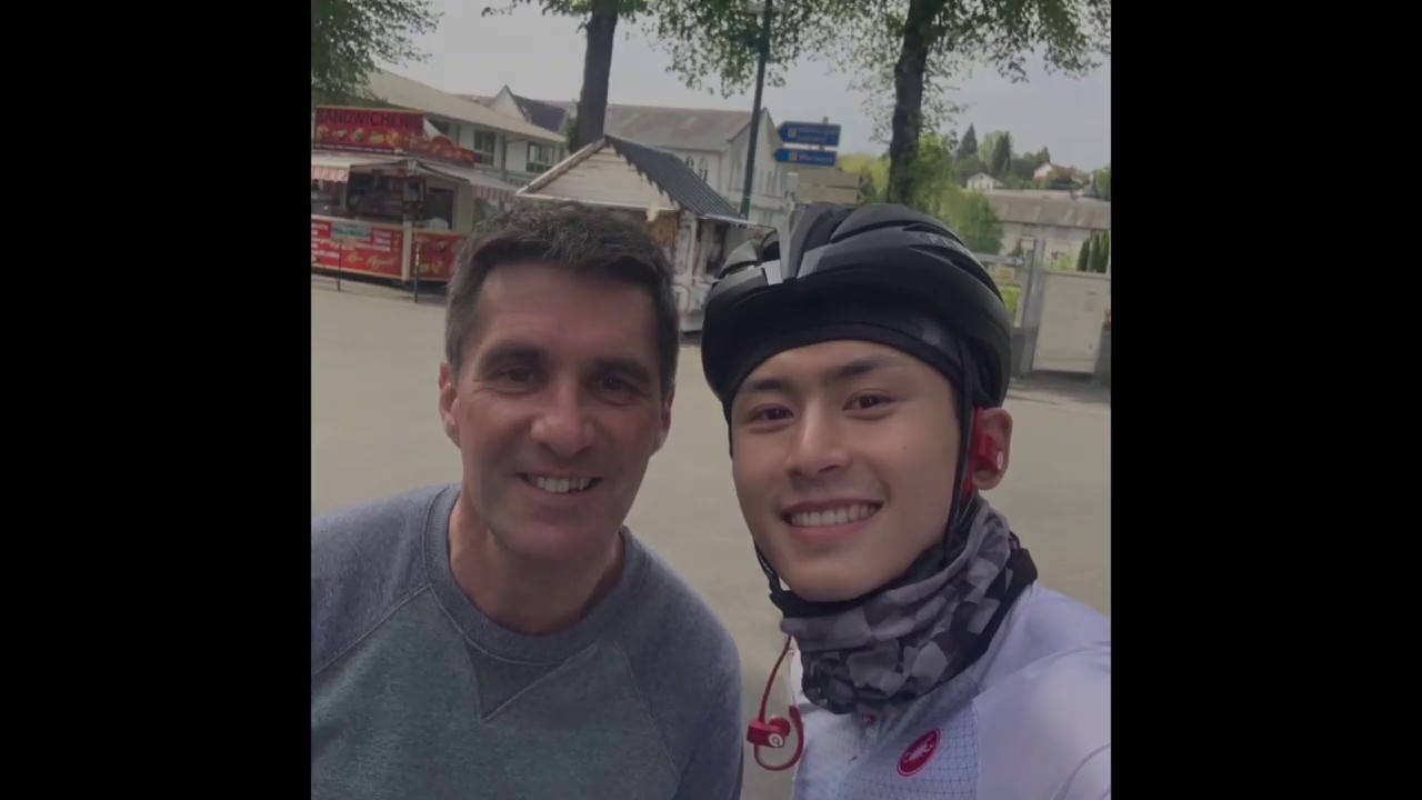 [English Sub] Zhang Zhe Han's Vlog - Southern France Cycling Trip Part 2
