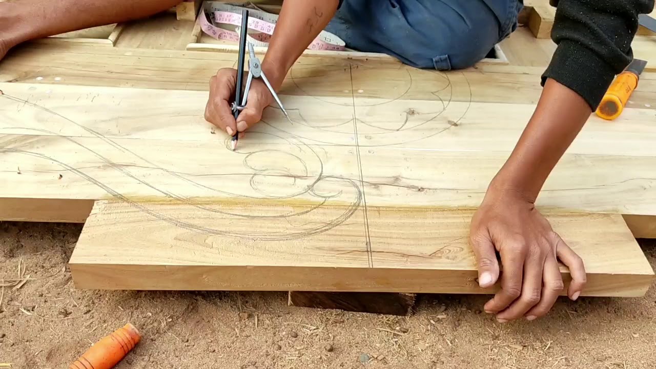 See how to draw a picture of the design on the box bed