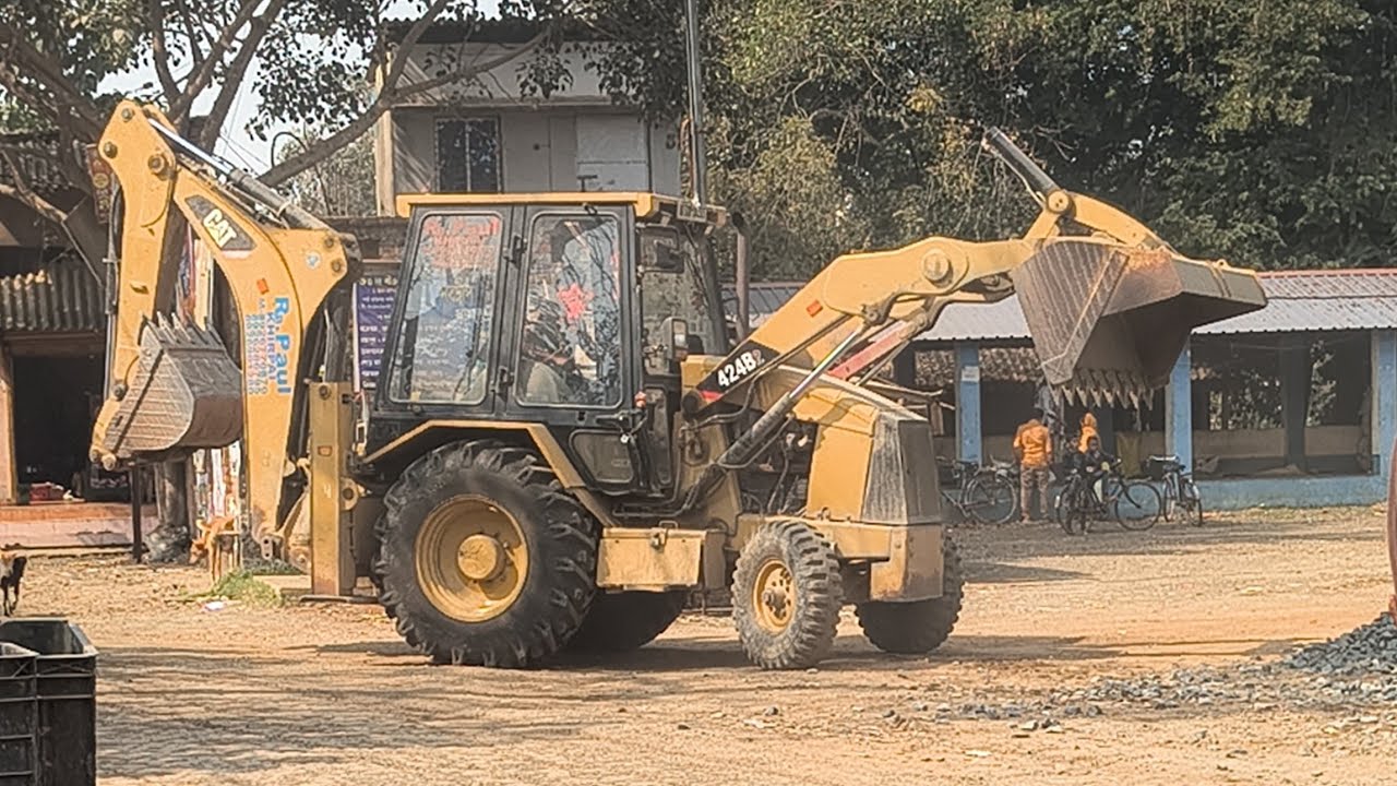 Caterpillar Jcb And Tractor 