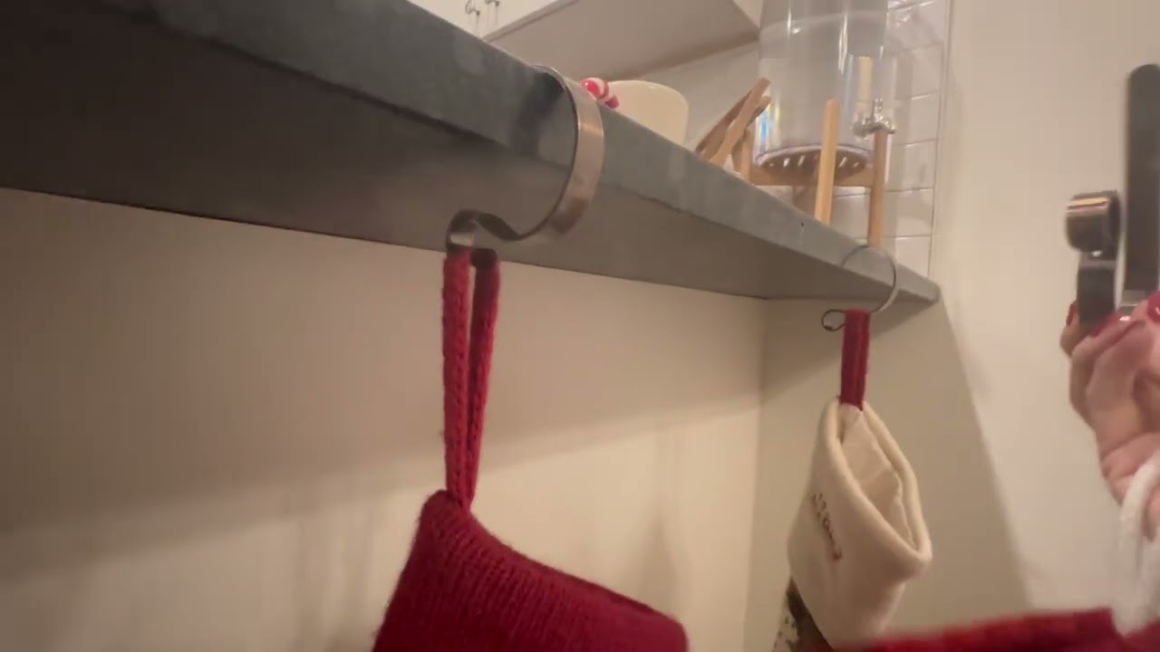KMUYSL 6 Pack Christmas Stocking Holders, Adjustable Stocking Mantle Hooks for Fireplace