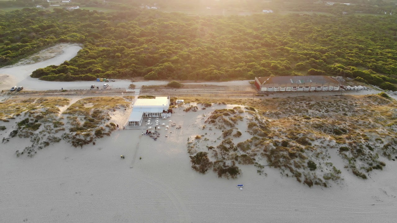 Um passeio na Praia de Riviera