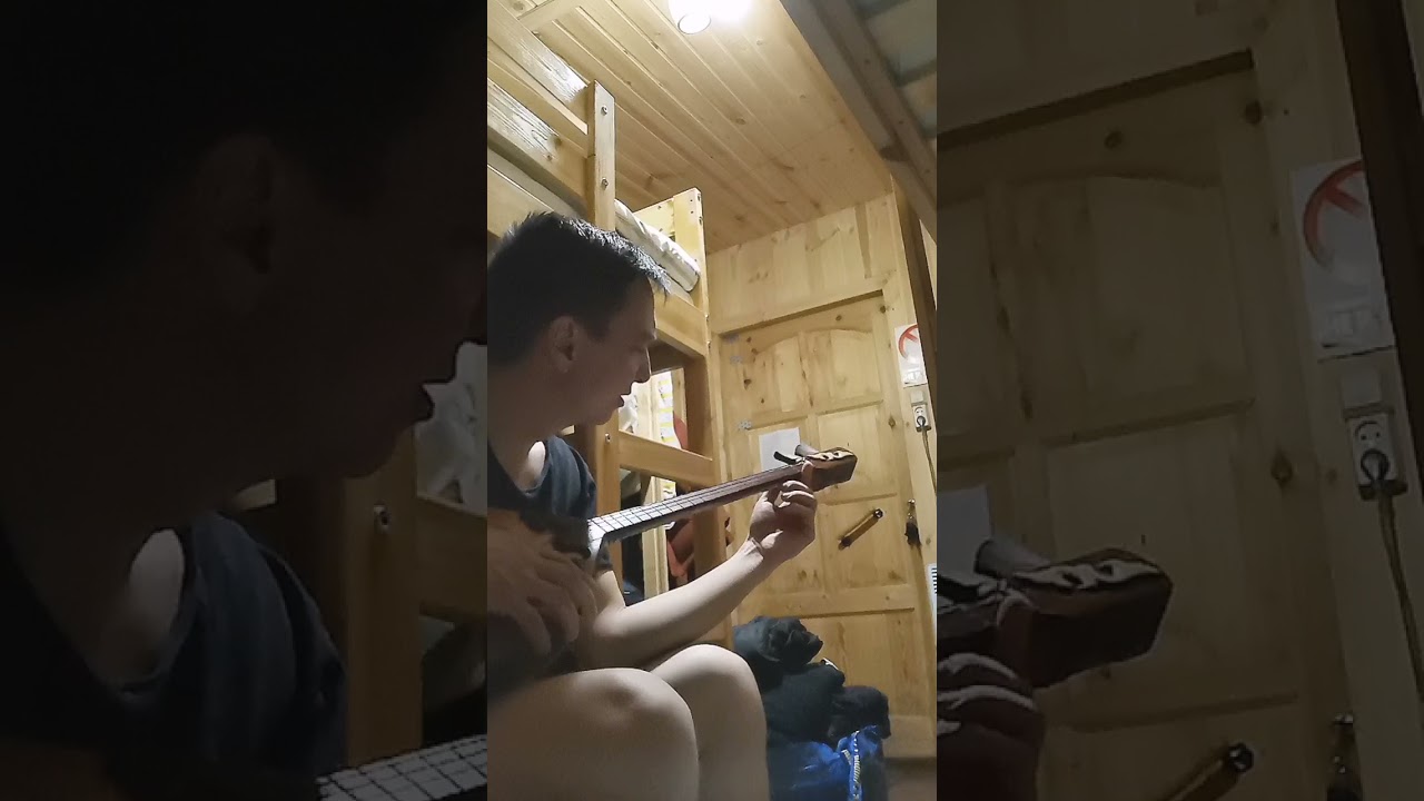 Игра на топшур. Алтайский народный инструмент