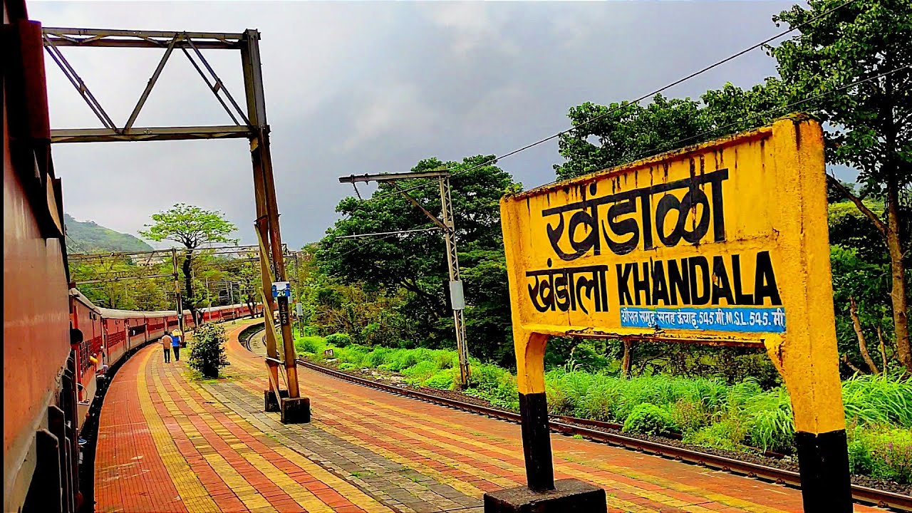Indian Railway Train Journey Through Khandala Bhor Ghat in Rain | KHANDALA | खंडाला | खंडाळा