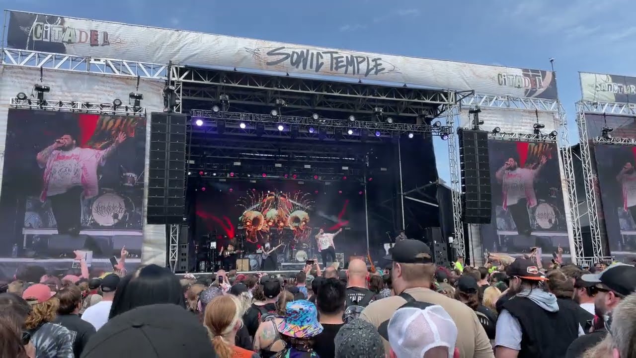 Left to Suffer - Feral | live at Sonic Temple 2025