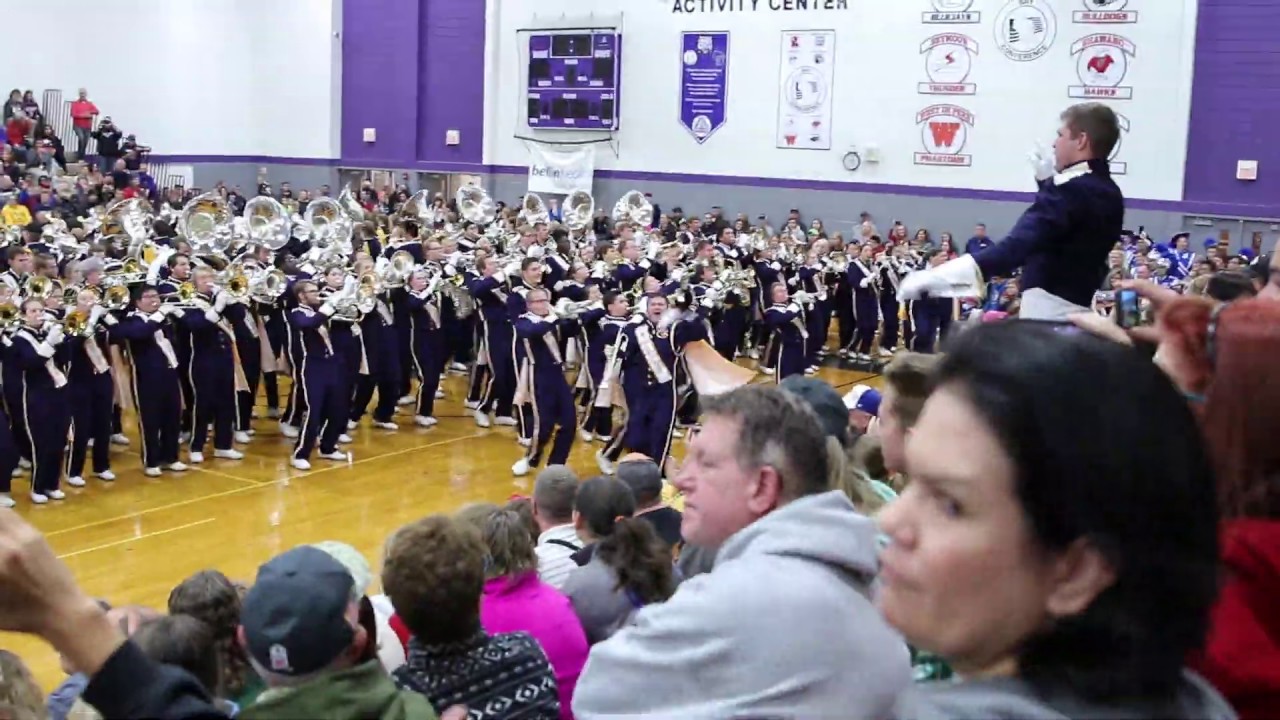 Dancing Queen - Blugold marching band