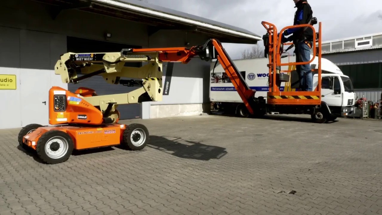 Einweisung - Selbstfahrende Gelenkteleskopbühne 14m, Typ JLG E 400AJP