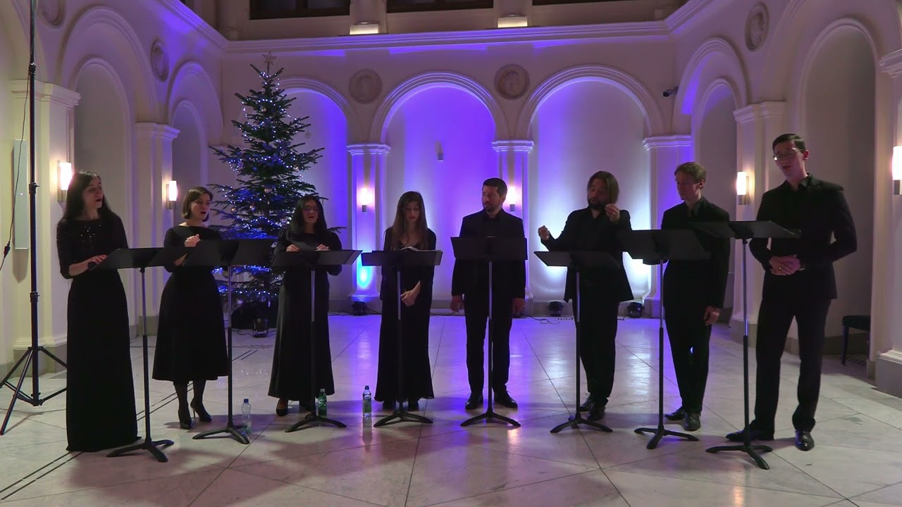 Francis Poulenc - O magnum mysterium | Cracow Singers