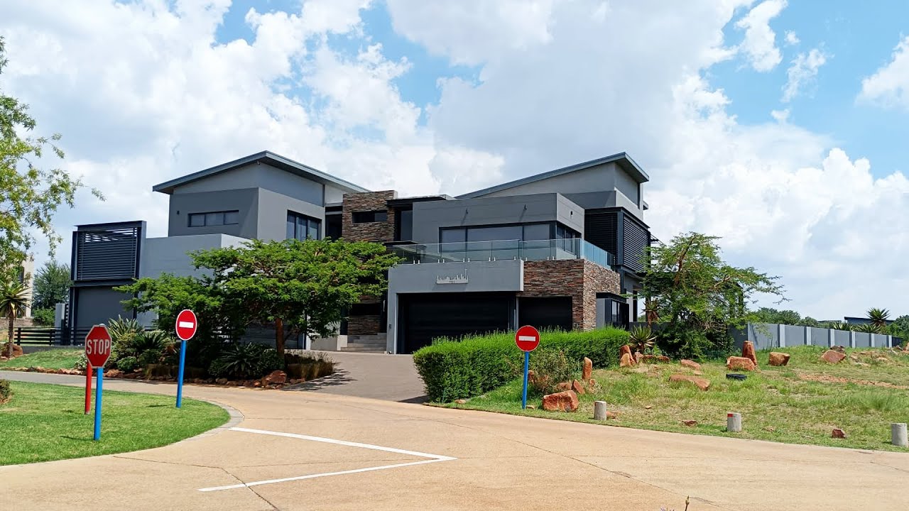 4 BED, 4 BATH, EYE OF AFRICA