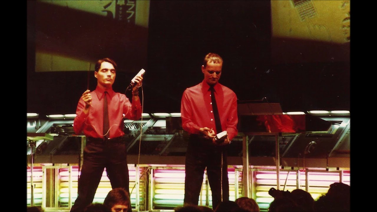 Kraftwerk live 1981-12-10 at Muziekcentrum Vredenburg, Utrecht (good audience recording)