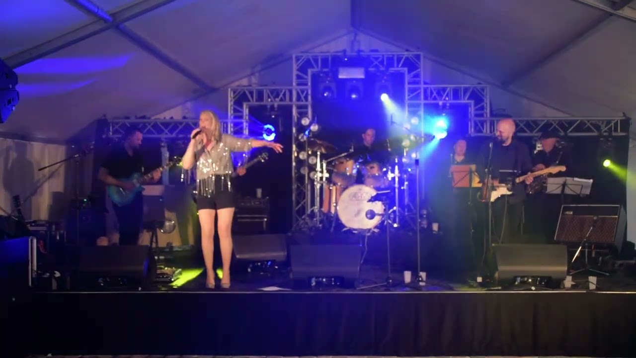 Daisy & The Diamonds - Iedereen is van de wereld