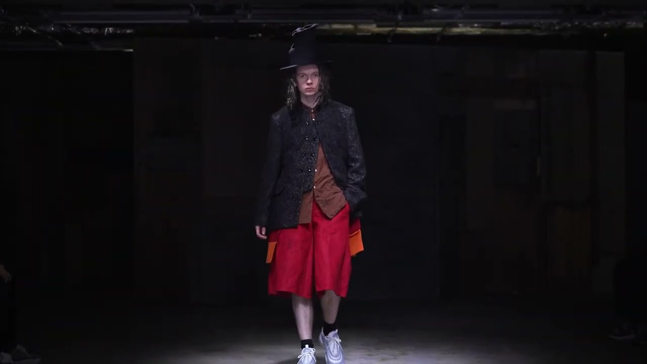 COMME DES GARÇONS HOMME PLUS FALL/WINTER 2022 MINI-SHOW